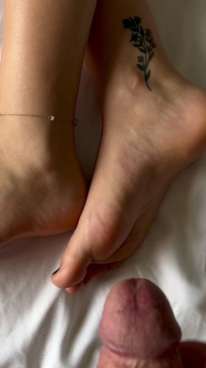 Cum on MissPiss