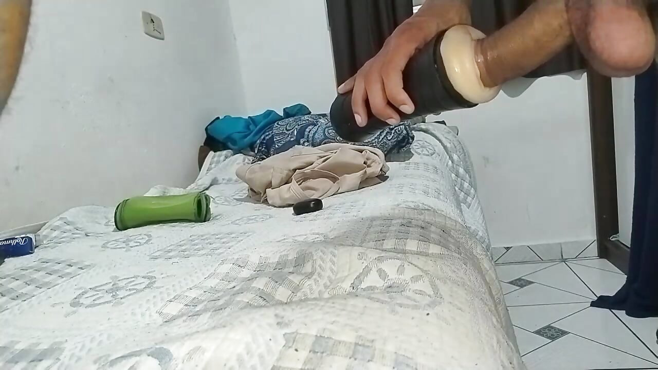 Šou sa mlekom na kraju