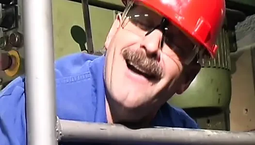 Pissing action with horny blonde German bitch in the mechanic shop