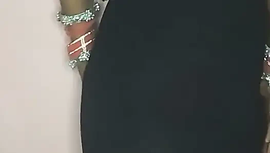 Первая мастурбация индийской девушки дези