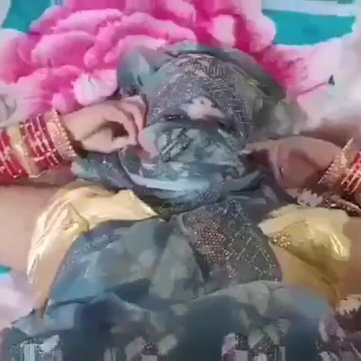 First Anal of Horny Desi Savita Bhabhi - Indian Teen Stepsister