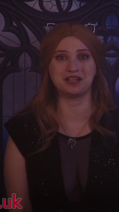 "हमारे नए कलाकार का परिचय देने वाला शक्तिशाली क्षण - बेहद खूबसूरत Victoria Greene!"