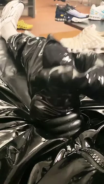 Wanking in PVC, shiny cock, shiny gear, PVC gloves