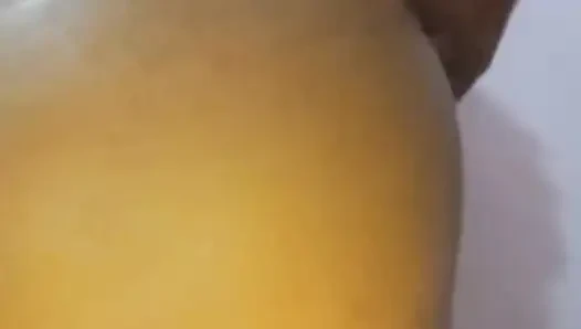 Sri Lankan GF Playing Big Brinjal