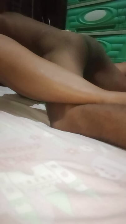 kinantot ako ni fubu kahit may tao sa labas