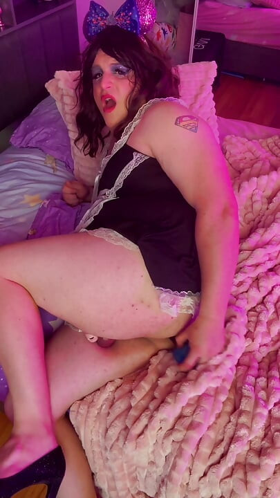 Sissy Shelby is a Depraved Maid