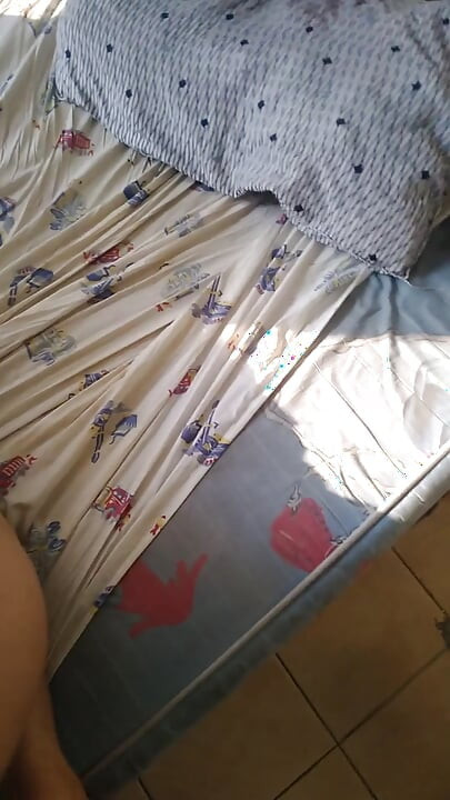 Pijamalı sikişiyor