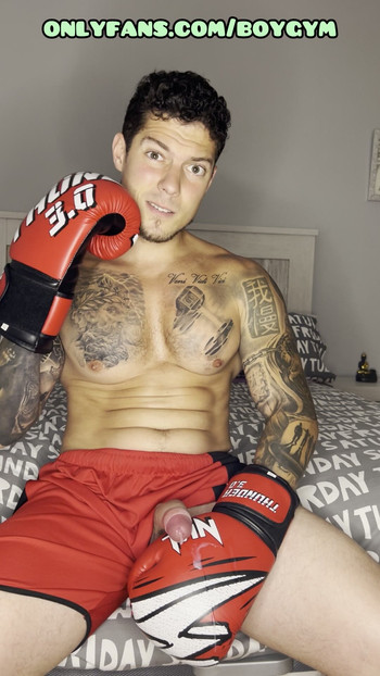 BOXING and CUMMING are the best team😈