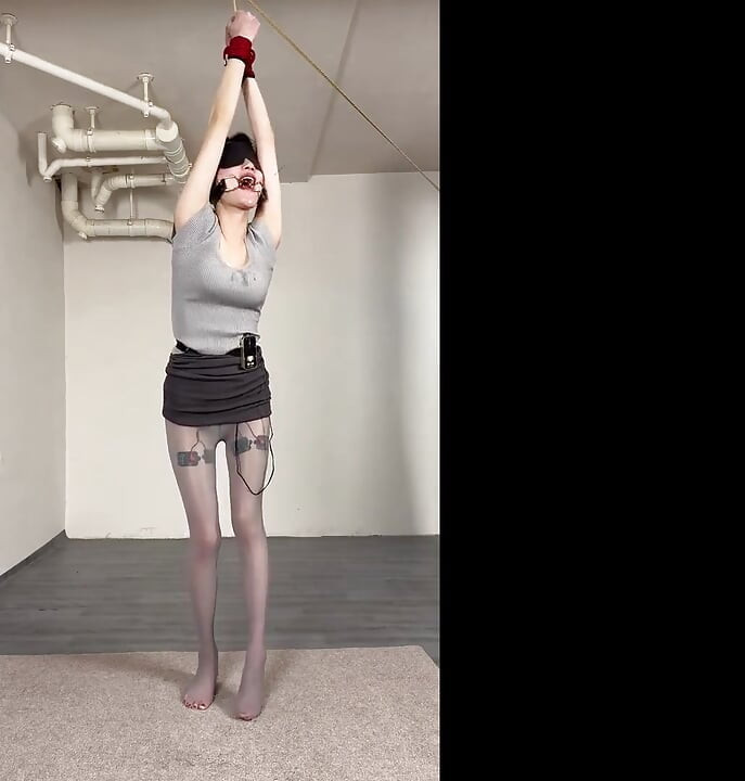 Ol Thick Gray Foot Pad Hanging + Electric Shock + Whipping