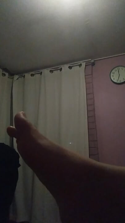Moja stopala te vole