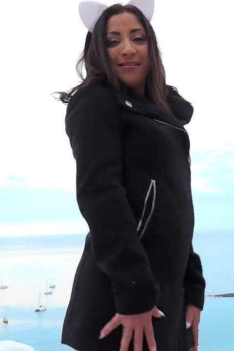 해변 프리미엄 편집 PureBJ 근처에서 빨아주는 스페인 토끼