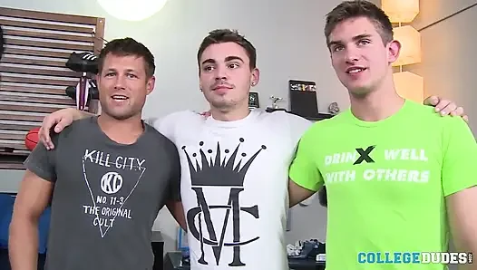 Troy, asher ve bobby grup seks sahnesi