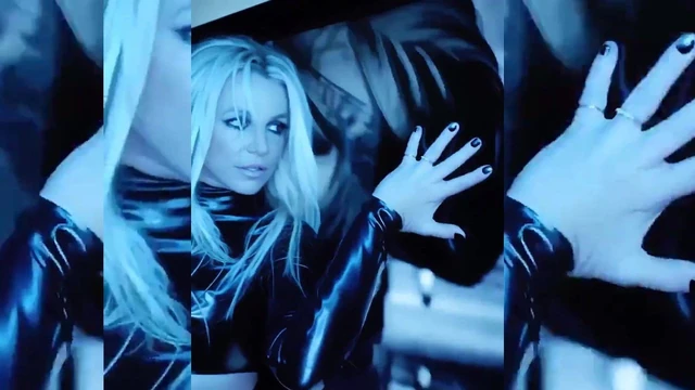 Britney - сексуальная реклама, редактирование