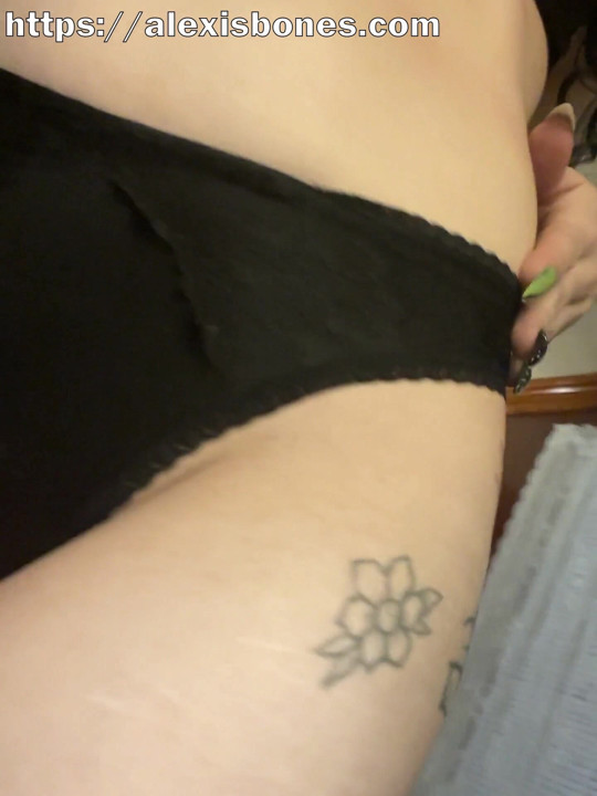 college goth girl shows you her panties and plump ass