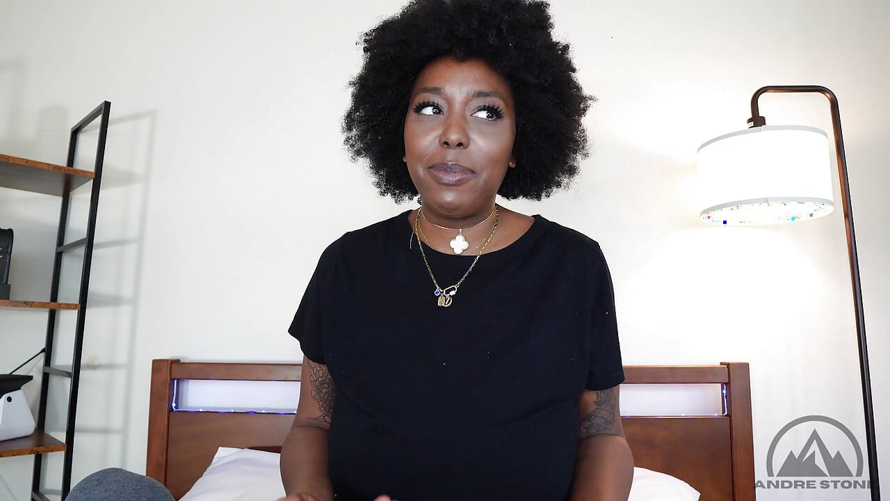 Thick Black Stepsis Dutch Coco Will Give You the Sloppy BJ Your Girlfriend Won't