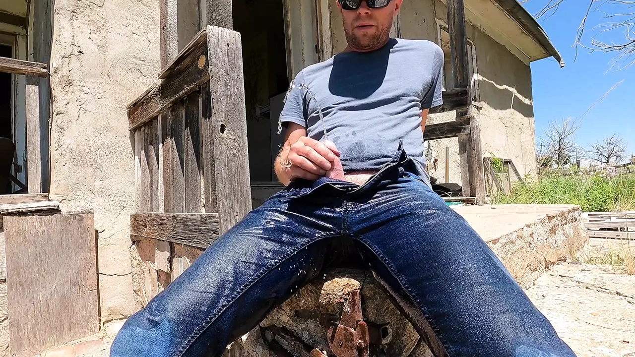 Piss Roadtrip 5 - Ghost Town