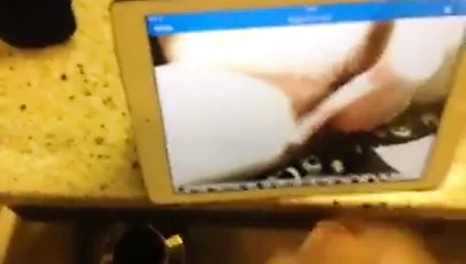 Iraklı beni parmaklıyor