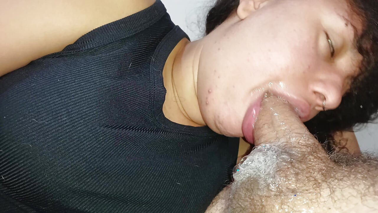 BUBBLING YOUR HOT SALIVA IN AN INSANE AND DELICIOUS BLOWJOB