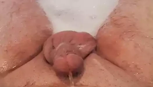Pee