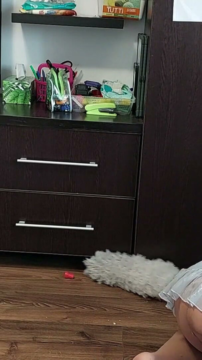 Sexy mom, hairy pussy, big ass, sucks naked house. Hairy Latina big nipples | Clip 1