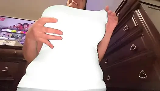 Meine riesigen milchigen Hh-titten in Chroma top