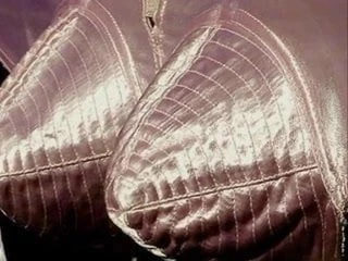 Reggiseno sexy in raso