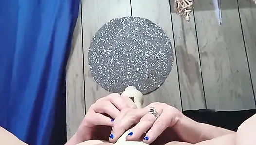 Azgın kaltak edepsiz ihtiyaçlarını memnun etmek için 3 kullanıyor