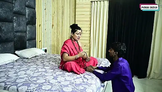 Gadis cantik melakukan seks romantis hardcore