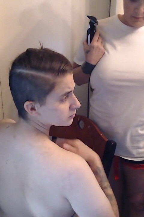 Corrección de errores de barbero en la cabeza de afeitado