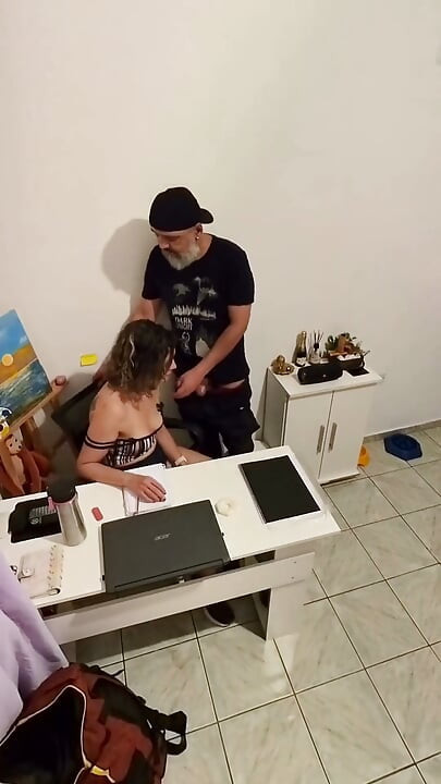 Fucking His Stepdaughter Until He Ejaculates All Over Her