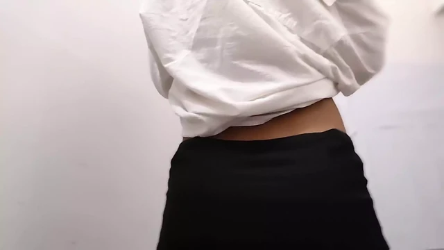 Creamy juicy vagina 😚 wanna fuck her