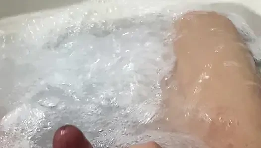 Dışarı çıkmayan sperm sertleşiyor,