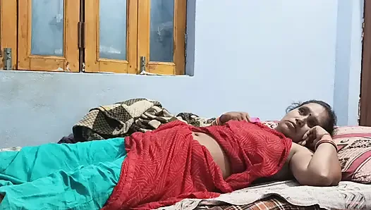 Сексуальная Bhabhi Romatice ночь секса со сводным братом