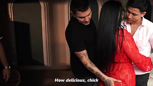 Milf mit dickem arsch wird am ende von den freunden ihres cuckold-ehemanns gefickt - sie liebt es, zu teilen!