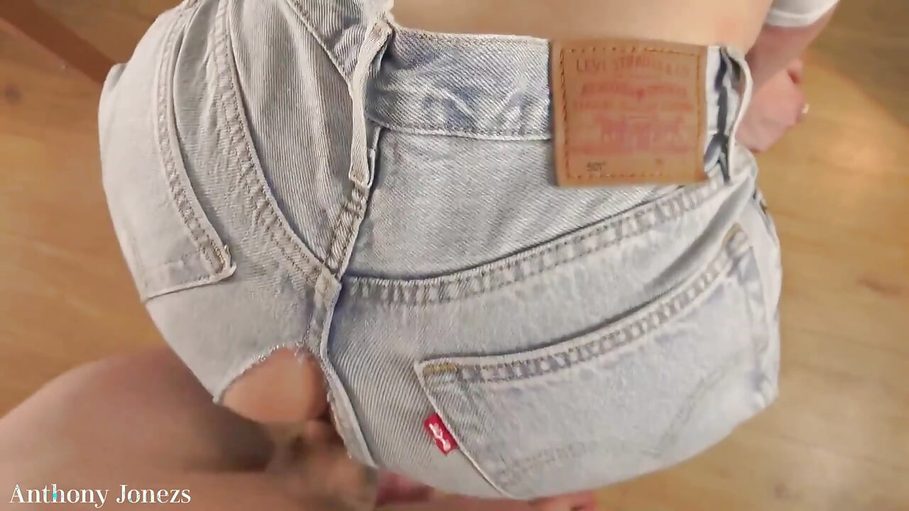 Pissing and Fucking Teen with Jeans on