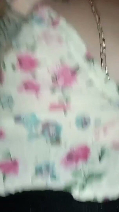 Üvey annem işine giderken kendine dokunulmasına izin veriyor | Klip 3