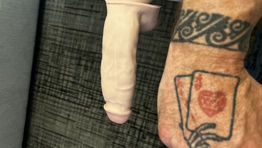 Duży nowy dildo tatusia