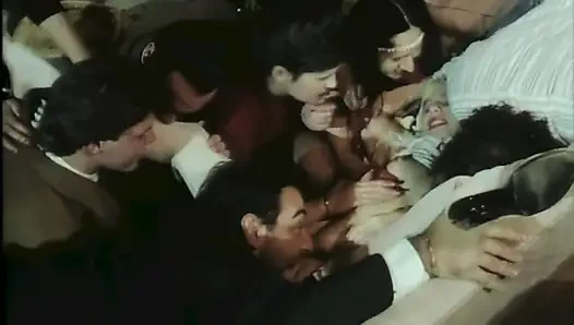 Cicciolina Ve Ron Jeremy Eski Usul Bir Orginin Tadını Çıkarıyor