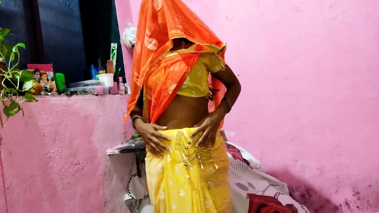 Desi bhabhi has hard sex with her boss
