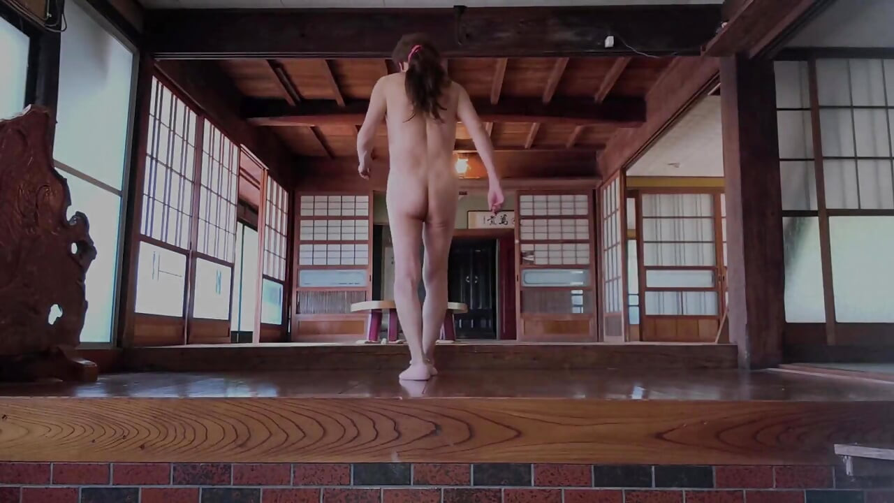 Kominka Nude 8 - Fuck Me in the Abandoned Japanese Old Folk House