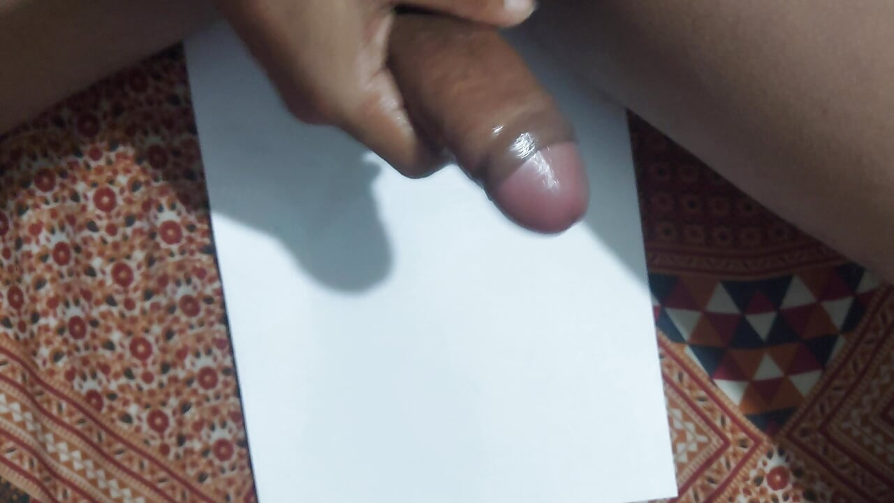 Vruća desi Indijka, potpuno gola masaža penisa uljem čineći tvrdo svršavanje s punjenjem završilo svršavanjem