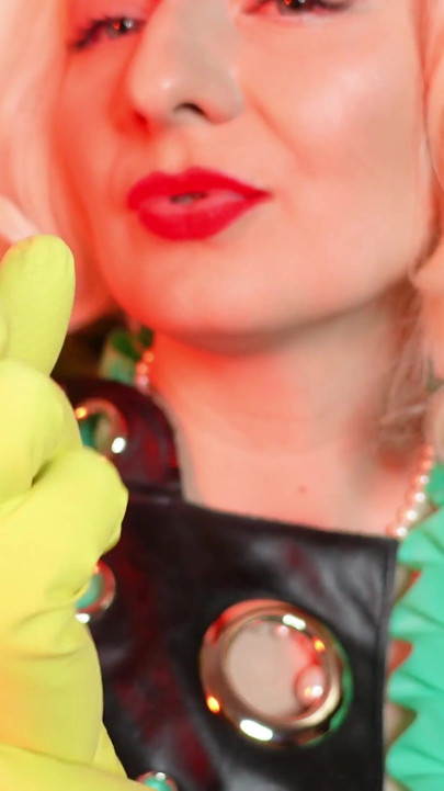 ASMR household gloves