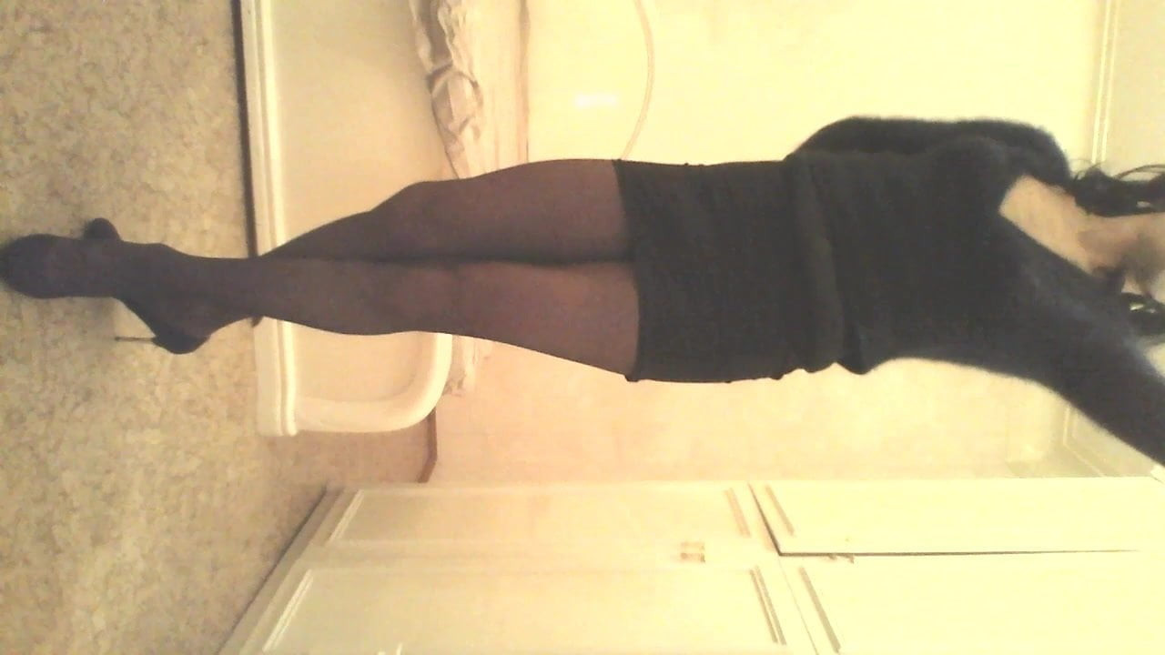 I like nero pantyhose