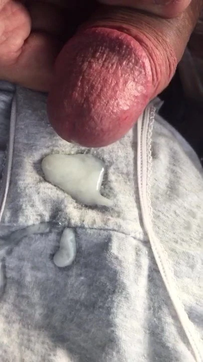Wanking into my mate&#039;s wife&#039;s panties for him to play with