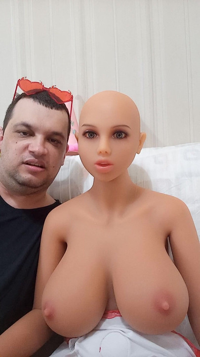 Vasile Mondialu blonde good Romania