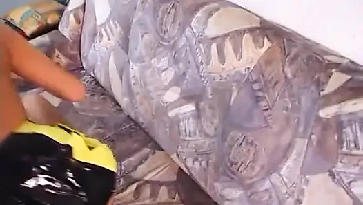 Pelacur rambut cokelat dengan toket kecil lagi asik nyepong kontol pov dan memeknya dientot pakai dildo pov