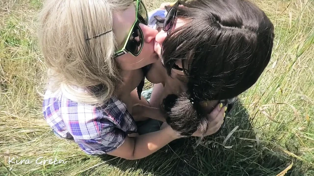 Cumshot in mouth compilation, blowjob with 2 girls, threesome