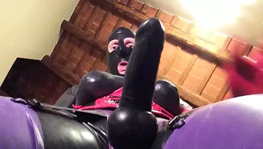 Latexitaly aşağıdan ve çok yakından