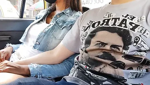 Uber'de kız arkadaşıma mastürbasyon yapıyorum