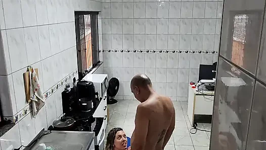 The maid agreed to get naked and receive an ejaculation on her face.